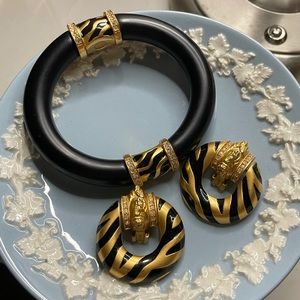 Elizabeth Taylor for Avon Zebra Earrings and Bangle Set